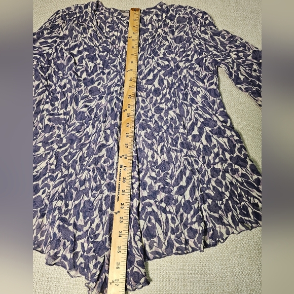 J-Jill Faux Wrap Crinkle Cloth, Crepe, Floral, V-Neck Rayon Blouse, Top Large - Picture 8 of 12